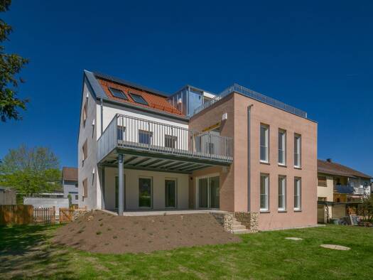 Terrassenwohnung zum Kauf - Erstbezug provisionsfrei 635.000 € 3,5 Zimmer 118 m² 3 Geschosse frei ab sofort Wallensteinstraße 23 Altdorf Altdorf bei Nürnberg 90518