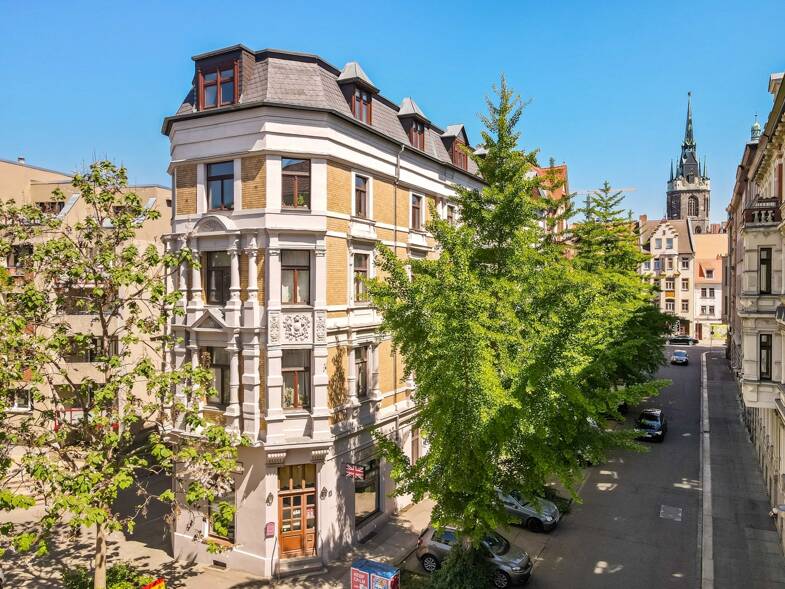 Wohnung zur Miete 990 € 2 Zimmer 80 m² Dachgeschoss Hackebornstraße 4 Altstadt Halle 06108