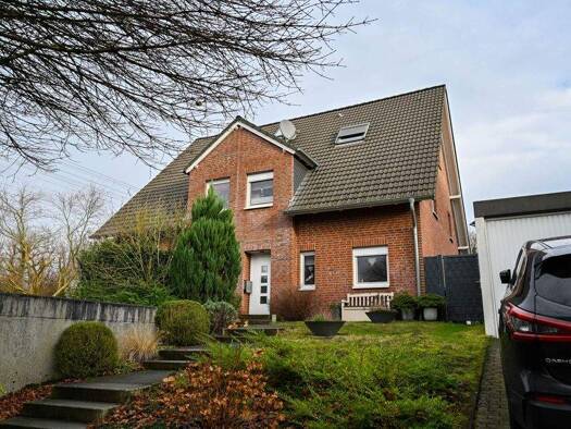 Doppelhaushälfte zum Kauf 459.000 € 3 Zimmer 122 m² 325 m² Grundstück Winz-Baak Hattingen 45529