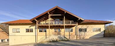 Einfamilienhaus zum Kauf 1.950.000 € 23 Zimmer 654 m² 5.600 m² Grundstück Neunteufeln Kirchanschöring 83417
