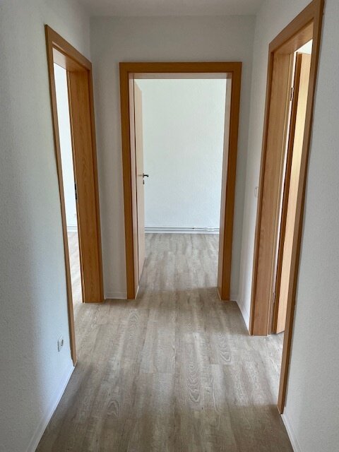 Wohnung zur Miete 309 € 2,5 Zimmer 56,1 m²<br/>Wohnfläche 2.<br/>Geschoss ab sofort<br/>Verfügbarkeit Dornburger Platz 6 Zerbst Zerbst/Anhalt 39261