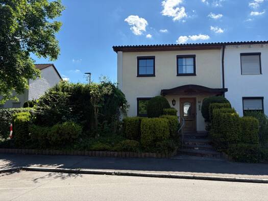 Reihenendhaus zum Kauf 375.000 € 4 Zimmer 92 m² 245 m² Grundstück Orschel-Hagen Reutlingen 72760