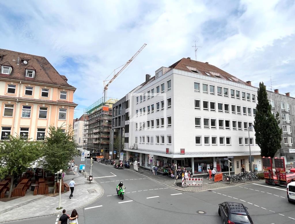 Bürogebäude zur Miete 13,50 € 900 m²<br/>Bürofläche ab 300 m²<br/>Teilbarkeit Altstadt / St. Lorenz Nürnberg 90402