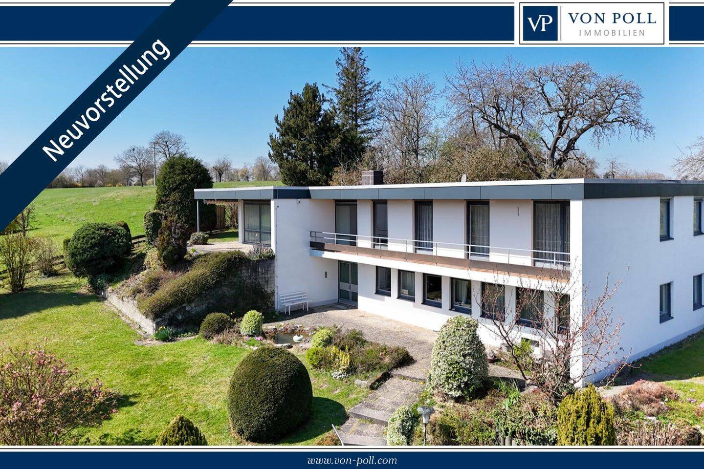 Architekturjuwel in Ortsrandlage und mit Weitblick