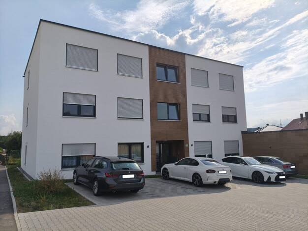 Wohnung zur Miete - Erstbezug 850 € 3 Zimmer 76 m² 1. Geschoss Schmidgaden 92546