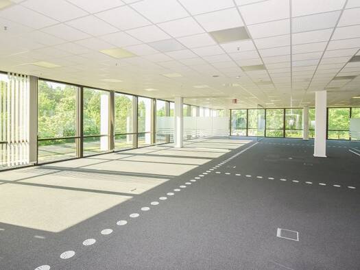 Bürofläche zur Miete 4.914 € 585 m² Bürofläche Elsen Paderborn 33106