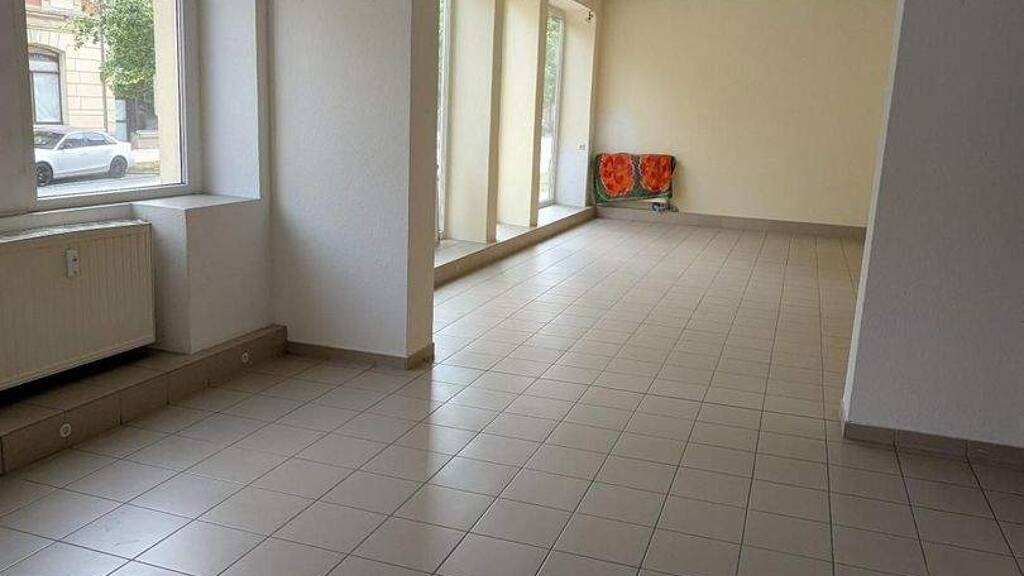 Laden zur Miete provisionsfrei 425 € 2 Zimmer 85 m² Verkaufsfläche teilbar von 65 m² bis 20 m² Greiz 07973