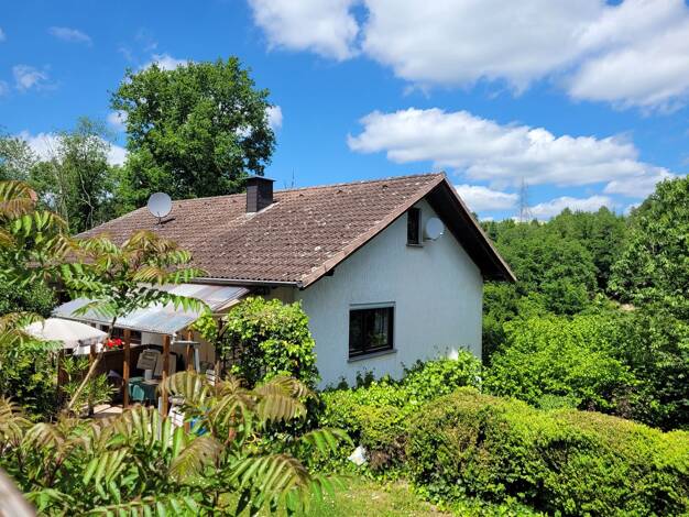 Einfamilienhaus zum Kauf 199.000 € 5 Zimmer 154 m² 885 m² Grundstück Schnellbach Beltheim 56290