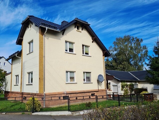 Mehrfamilienhaus zum Kauf 232.000 € 10 Zimmer 130,5 m²<br/>Wohnfläche 2.227 m²<br/>Grundstück Seifersdorf Jahnsdorf 09387