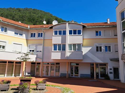 Wohnung zur Miete 732 € 3 Zimmer 82,1 m² Gutenstein 2770