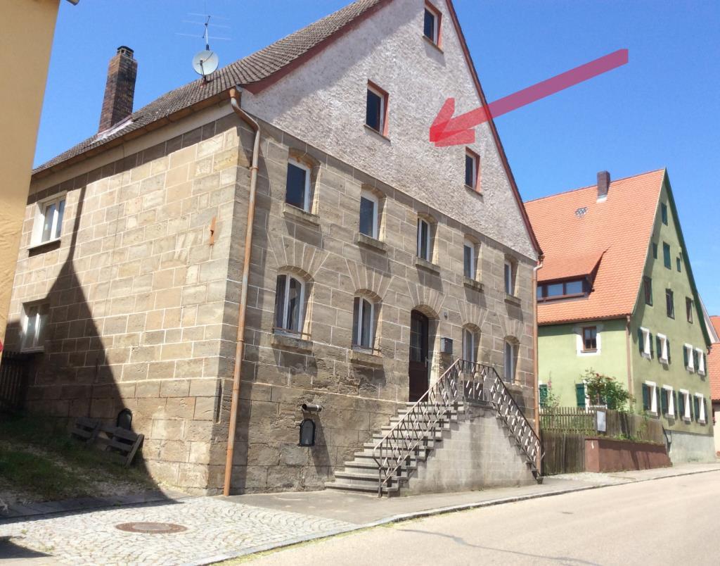 Haus zum Kauf 239.000 € 9 Zimmer 209 m²<br/>Wohnfläche 835 m²<br/>Grundstück Großweingarten Spalt-Großweingarten 91174