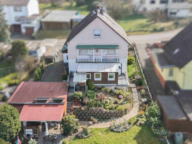Sonstiges zum Kauf als Kapitalanlage geeignet 299.000 € 6 Zimmer 227 m² 683,2 m² Grundstück Ober-Seemen Gedern 63688