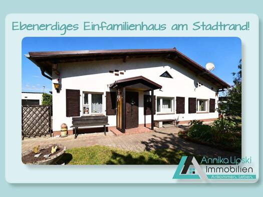 Einfamilienhaus zum Kauf 165.000 € 7 Zimmer 100 m² 1.956 m² Grundstück frei ab sofort Röddeliner Straße 31 Templin Templin 17268