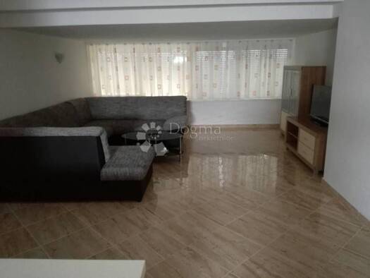 Wohnung zur Miete 1.000 € 3 Zimmer 94 m² Gregovica, Pula Pula