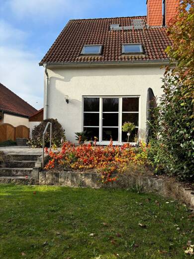 Doppelhaushälfte zum Kauf 469.000 € 5 Zimmer 96 m² 234 m² Grundstück frei ab 01.06.2025 Groß-Zimmern Groß-Zimmern 64846