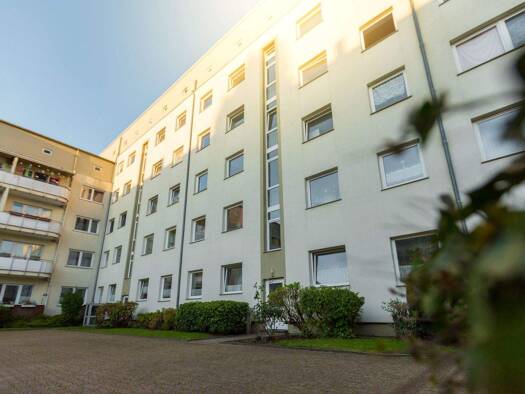 Wohnung zur Miete 380 € 2 Zimmer 53,3 m² 4. Geschoss frei ab 01.05.2026 Hökerstraße 13 Lehe Bremerhaven 27568