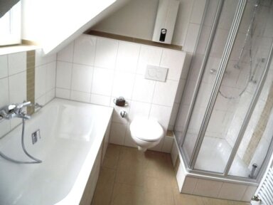 Wohnung zur Miete 450 € 3 Zimmer 77,5 m² 3. Geschoss frei ab 01.12.2024 In der Hagenbeck 6 Altendorf Essen 45143