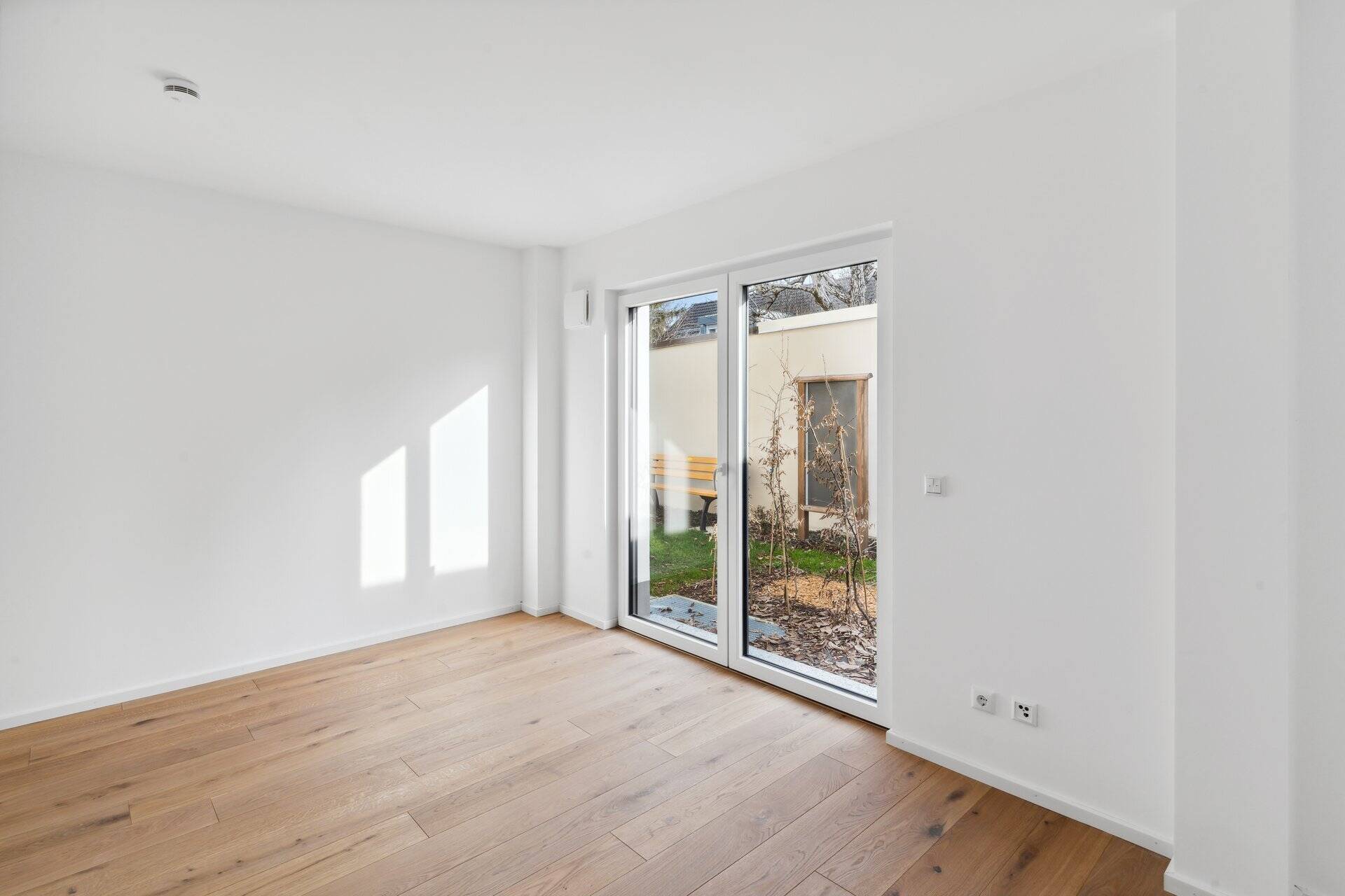 Property thumbnail 9