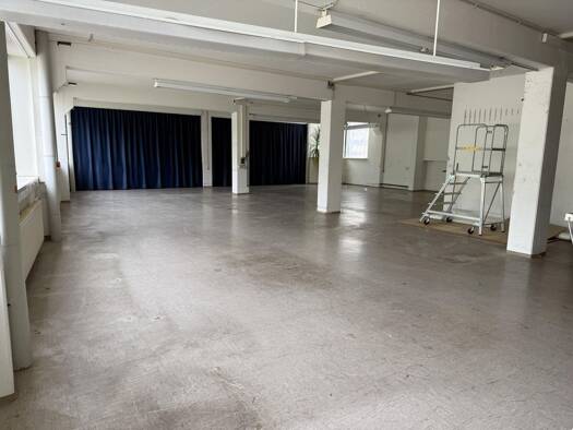 Lagerhalle zur Miete 3.201 m² Lagerfläche teilbar ab 400 m² Schwarzenbach a d Saale Schwarzenbach a.d.Saale 95126