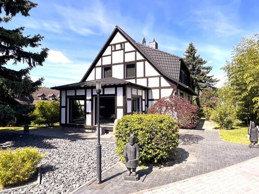 Einfamilienhaus zum Kauf 649.000 € 4 Zimmer 188 m² 3.126 m² Grundstück Groß Leuthen Märkische Heide 15913