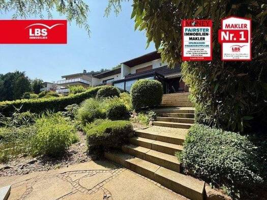 Doppelhaushälfte zum Kauf 225.000 € 5 Zimmer 119,1 m² 511 m² Grundstück Vlotho 32602