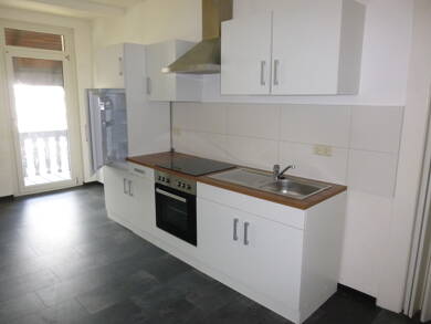Wohnung zur Miete 490 € 4 Zimmer 102 m² Dachgeschoss, 4. Geschoss frei ab 01.09.2025 Auerbach Auerbach 08209