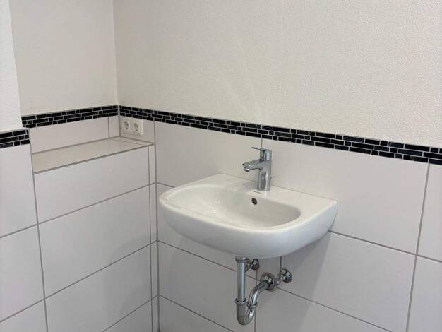 Wohnung zur Miete 490 € 2 Zimmer 40 m² 2. Geschoss frei ab sofort Steinburgstraße 12 Unterdürrbach Würzburg 97080