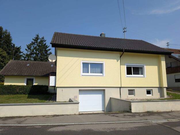 Einfamilienhaus zum Kauf provisionsfrei 300.000 € 5 Zimmer 125 m² 2.000 m² Grundstück Schörzingen Schömberg 72355