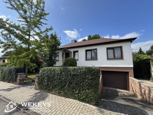 Einfamilienhaus zum Kauf 230.000 € 6 Zimmer 130 m² 705 m² Grundstück Backleben Kölleda 99625
