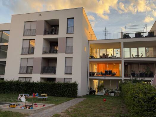 Wohnung zum Kauf 300.000 € 2 Zimmer 52,3 m² Geschoss 4/4 Ladenburg 68526