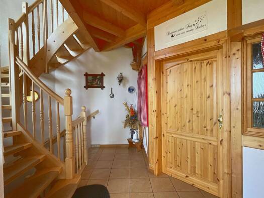 Mehrfamilienhaus zum Kauf 549.000 € 7 Zimmer 180 m² 2.040 m² Grundstück Roppershain Homberg 34576