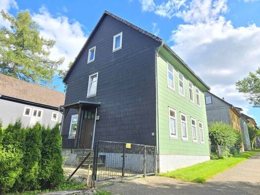 Mehrfamilienhaus zum Kauf 119.900 € 170 m² 1.126 m² Grundstück Osteröder Straße 43 Clausthal-Zellerfeld Clausthal-Zellerfeld 38678