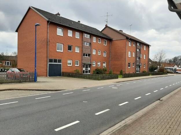 Wohnung zur Miete 610 € 3 Zimmer 80 m² 1. Geschoss frei ab sofort Bahnhofstraße Bergen Bergen 29303