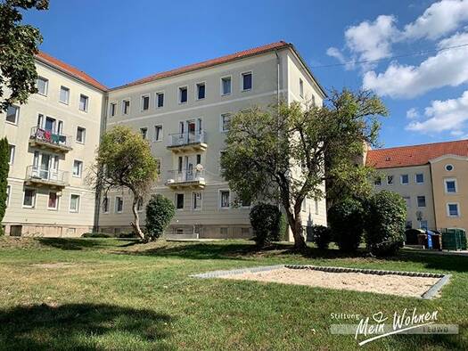 Wohnung zur Miete 380 € 3 Zimmer 64,9 m² EG frei ab 01.02.2026 Gustav-Sobottka-Str. 1 Zeitz 06712