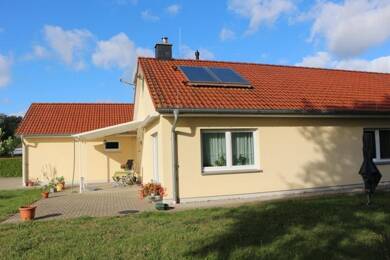 Haus zum Kauf 349.000 € 4 Zimmer 144 m² 1.918 m² Grundstück Hagenow Hagenow 19230