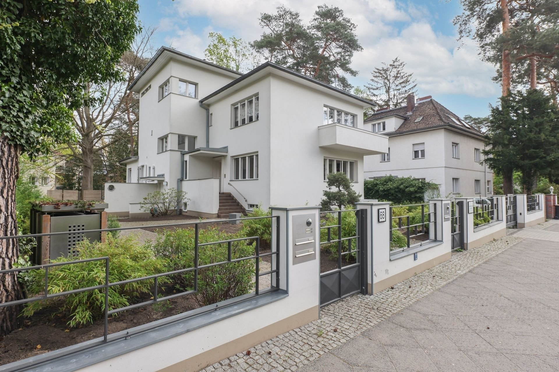 Einfamilienhaus zum Kauf 2.800.000 € 16 Zimmer 389 m²<br/>Wohnfläche 900 m²<br/>Grundstück Frohnau Berlin 13465