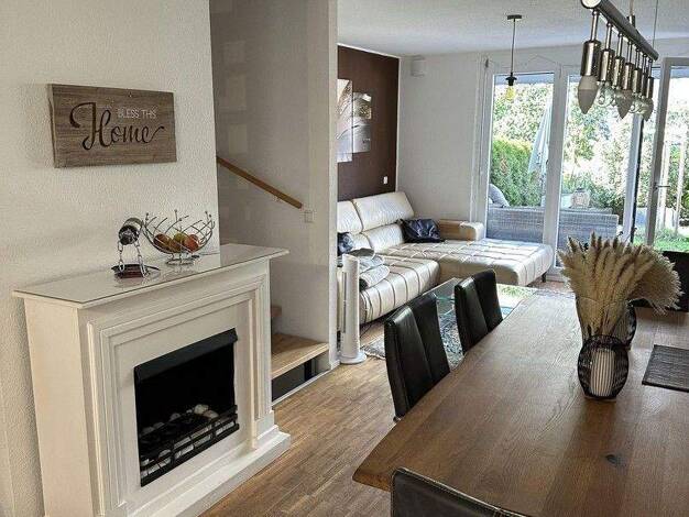 Reihenmittelhaus zum Kauf provisionsfrei 539.000 € 4,5 Zimmer 125 m² 197 m² Grundstück frei ab 31.07.2026 Abstatt 74232