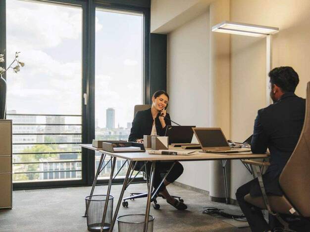 Bürofläche zur Miete provisionsfrei 13 m² Bürofläche teilbar ab 13 m² Kaiserswerther Str. 215 Golzheim Düsseldorf 40474