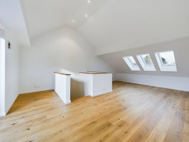 Maisonette zur Miete - Erstbezug 1.290 € 3 Zimmer 87 m² 2. Geschoss frei ab 01.01.2027 Nordhusumer Straße 85 Husum Husum 25813