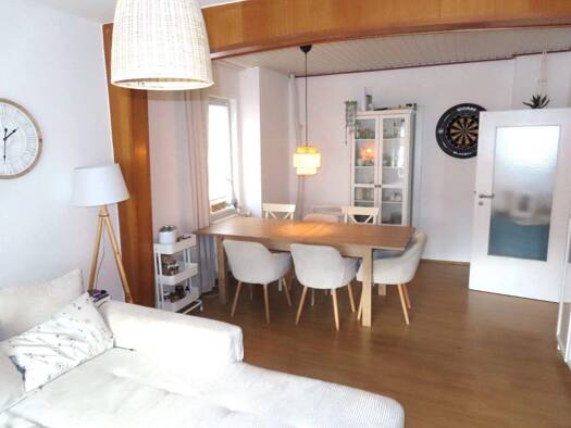 Wohnung zur Miete 720 € 5 Zimmer 127 m² frei ab 01.01.2026 Niederkaufungen Kaufungen 34260