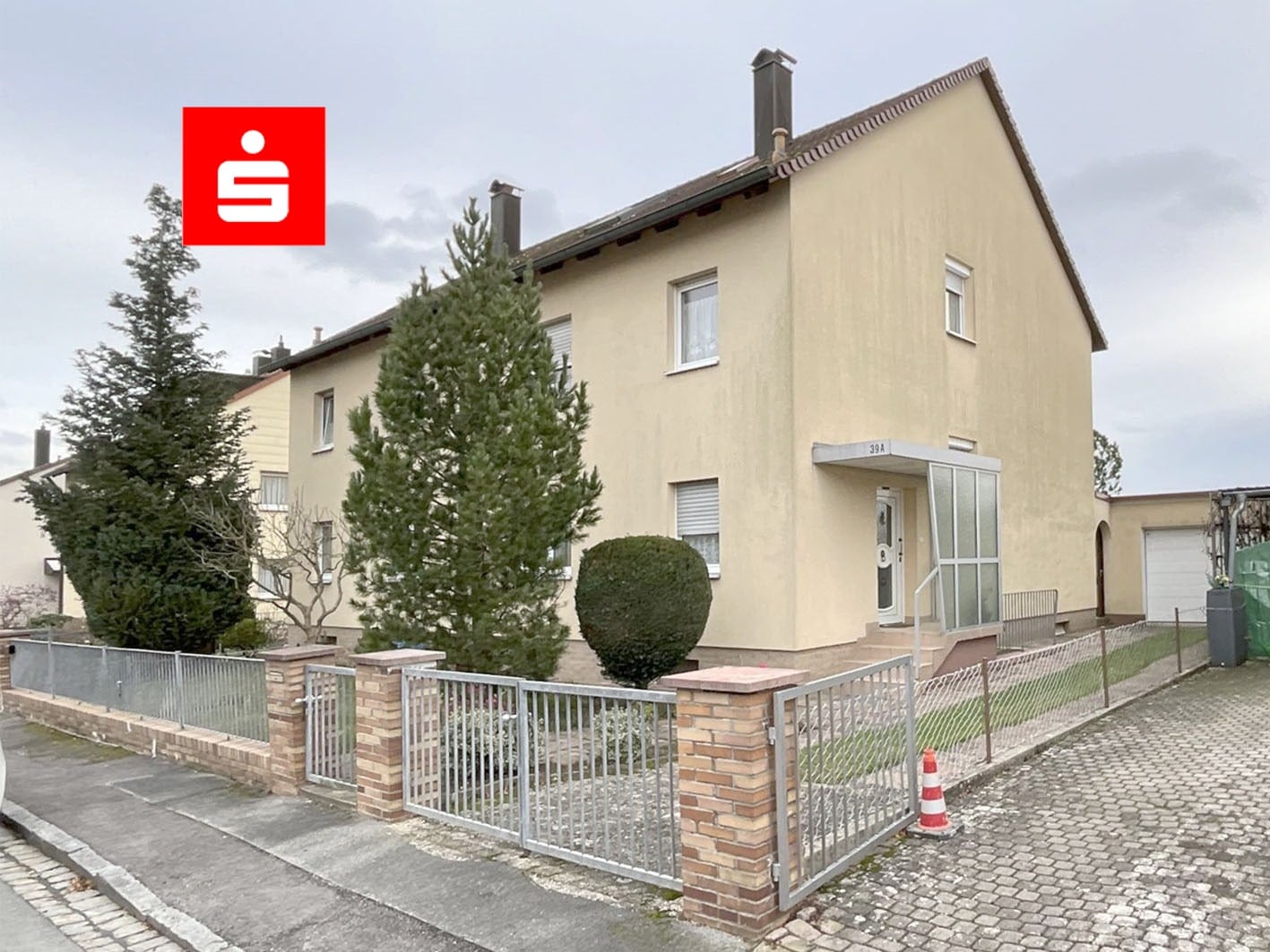 Doppelhaushälfte zum Kauf 399.000 € 7 Zimmer 135 m²<br/>Wohnfläche 268 m²<br/>Grundstück West Schwabach 91126