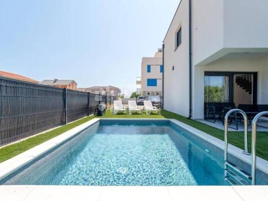 Haus zum Kauf 420.000 € 4 Zimmer 111 m² Privlaka Privlaka