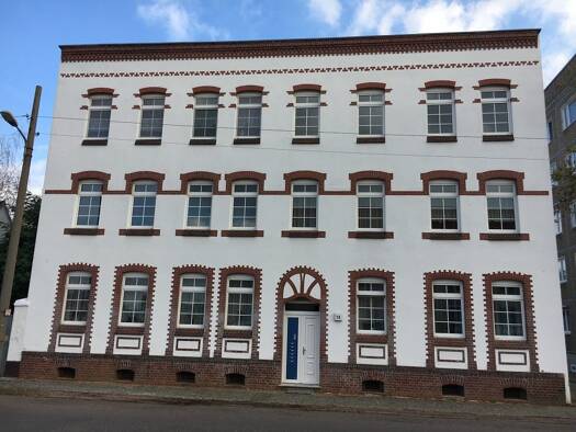 Wohnung zur Miete 500 € 2 Zimmer 64 m² 2 Geschosse frei ab 01.08.2026 Kurt-Wüsteneck-Straße 13 Ammendorf-Beesen Halle (Saale) 06132