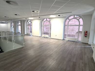 Laden zur Miete 13 € 310 m² Verkaufsfläche Altstadt / St. Lorenz Nürnberg 90402
