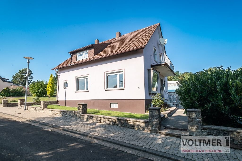 Einfamilienhaus zum Kauf 400.000 € 5,5 Zimmer 180 m²<br/>Wohnfläche 3.955 m²<br/>Grundstück Oberbexbach Bexbach / Oberbexbach 66450