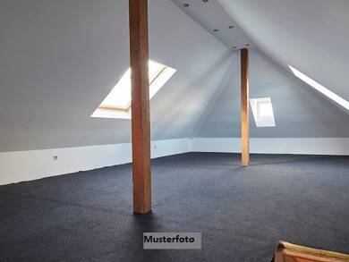 Wohnung zum Kauf 73.000 € 1 Zimmer 50 m² Dachgeschoss Röttgersbach Duisburg 47167