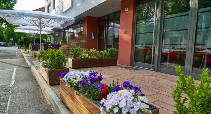 Property thumbnail 8