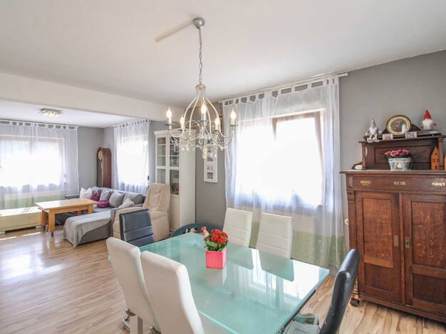 Einfamilienhaus zum Kauf 189.000 € 6 Zimmer 107 m² 381 m² Grundstück Buchenau Dautphetal 35232