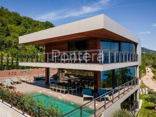 Einfamilienhaus zum Kauf 1 € 10 Zimmer 540 m² Mošćenice, Mošćenička Draga Mošćenička Draga 51417