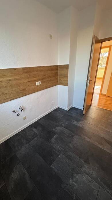 Wohnung zur Miete 315 € 2 Zimmer 47,2 m² 1. Geschoss Lossastraße 9 Eilenburg Eilenburg 04838